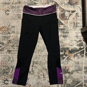 Lululemon leggings size 4